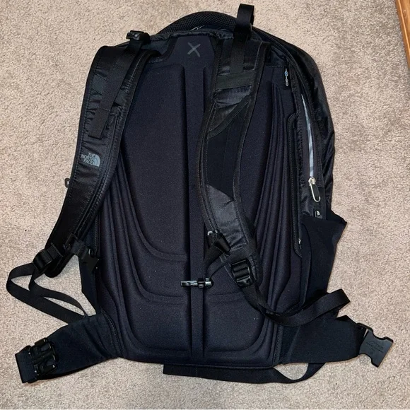 The North Face Backpack Overhaul 40 - Picture 9 of 15
